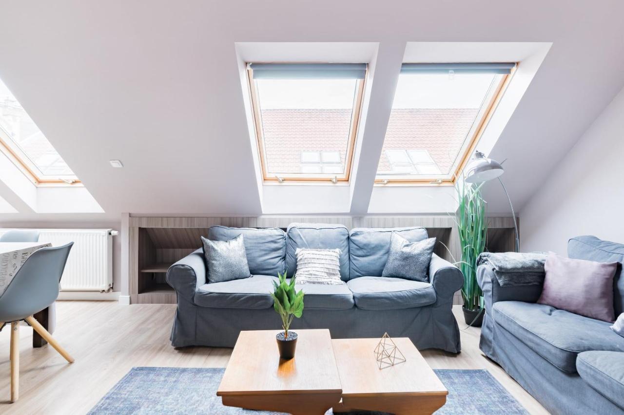 Sunny And Central Penthouse With Private Garage Budapest Exterior foto
